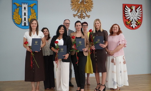 Zdjęcie do Wręczenie akt&oacute;w nadania stopnia nauczyciela mianowanego 